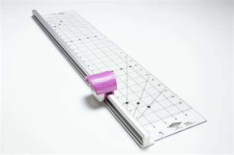 Taglierina con righello di 70 Cm cod. DW-19019