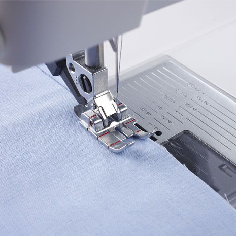 Piedino Pfaff per quilt 6mm con sistema IDT™ cod.820926096
